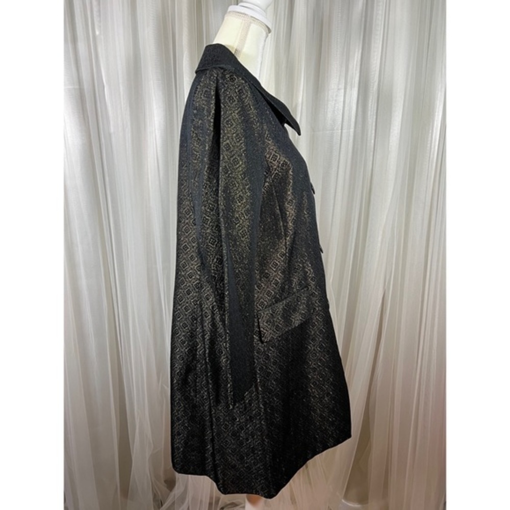 Apostrophe Short Coat - Picture 3 of 7